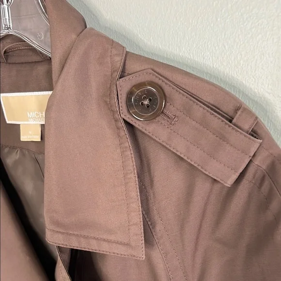 *SOLD* Brown Double-Breasted Trench Coat - Picture 7 of 10
